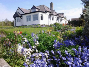 Гостиница Castellor Bed & Breakfast  Cemaes Bay